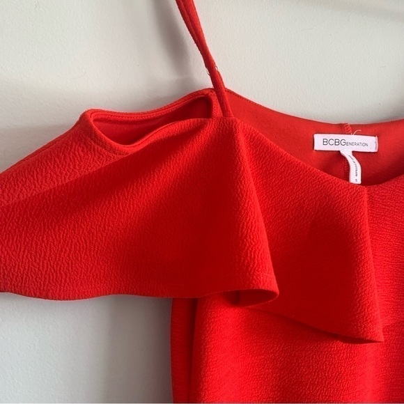 BCBGENERATION Red Off Shoulder Ruffle Bodycon Dress Size S - Picture 6 of 12